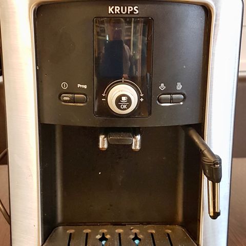 Krups helautomatisk kaffemaskin