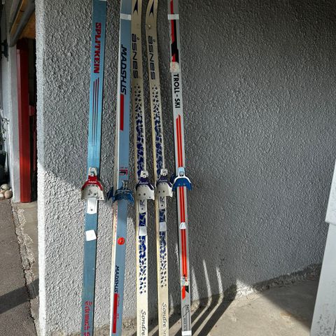 Vintage ski