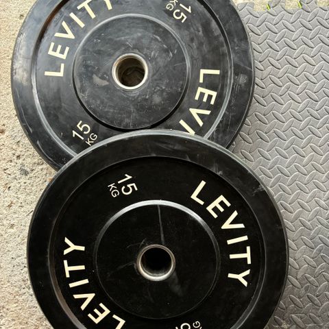 Bumper plates 2x15kg - selges samlet