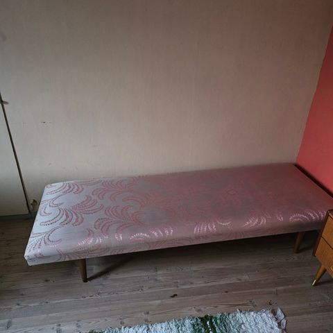 Retro sofa