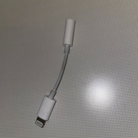 Apple Lightning til 3.5 mm adapter MMX62ZM