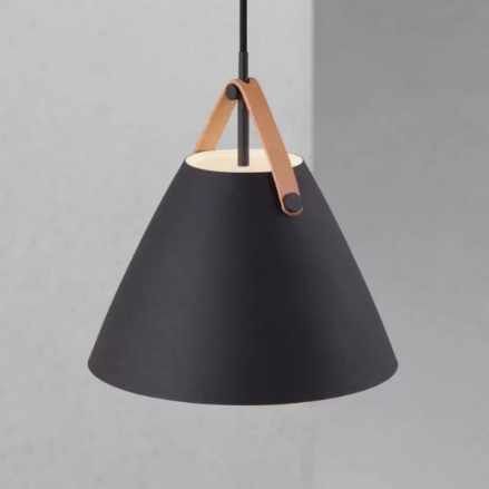 Lampe fra Design for the people selges