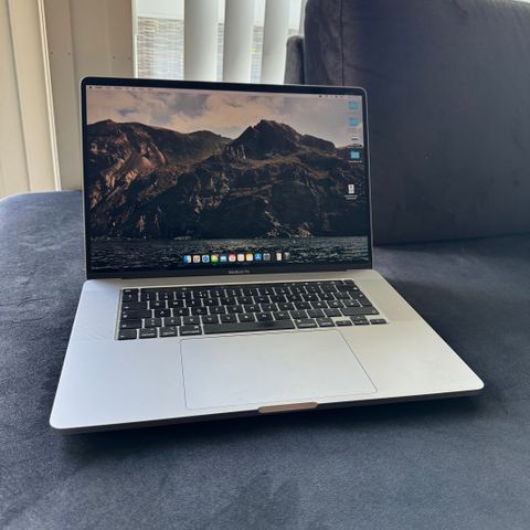 MacBook Pro 2019 16" 1TB SSD (Stellargrå)