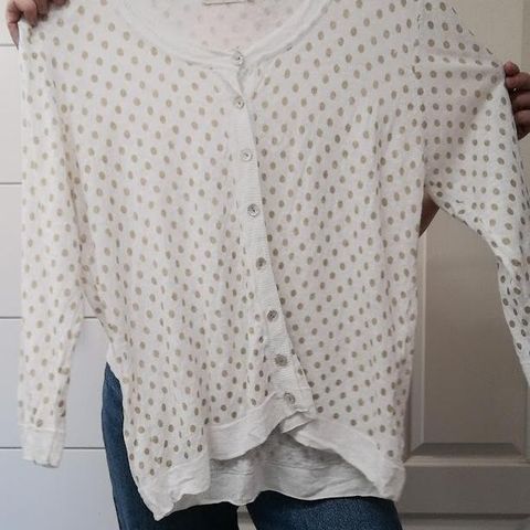 Tara Exclusive Linen Cardigan