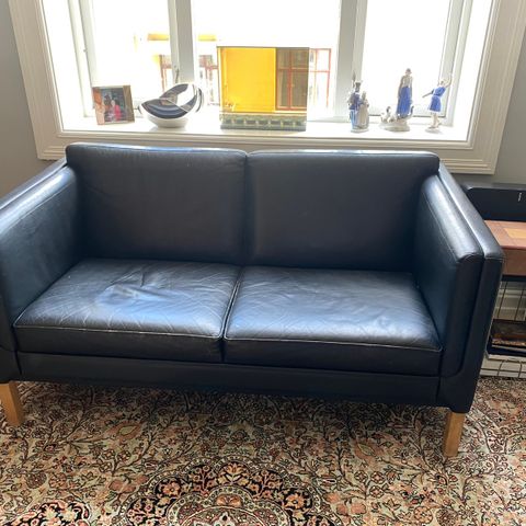 Skinn sofa 2 seter dansk design