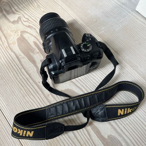 Nikon D3000 Speilrefleks kamera