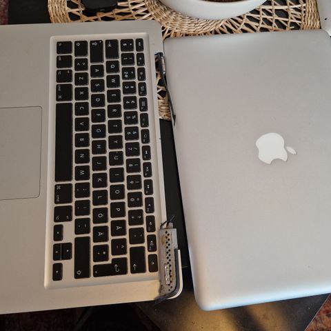 DELEPC Apple MacBook Pro a1278 2010