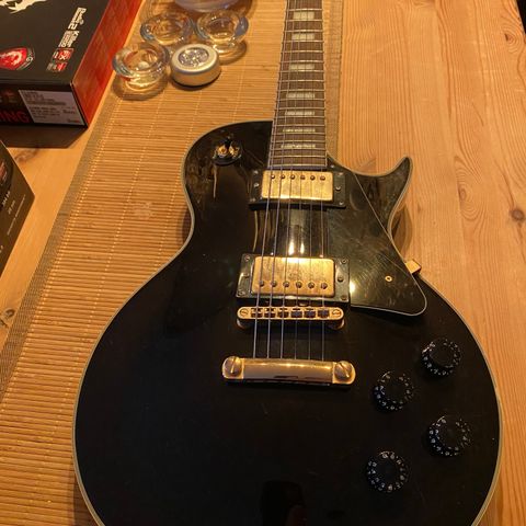 Morgan Les Paul