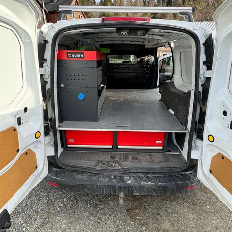 Wurth Bilinnredning  til Ford Transit Connect