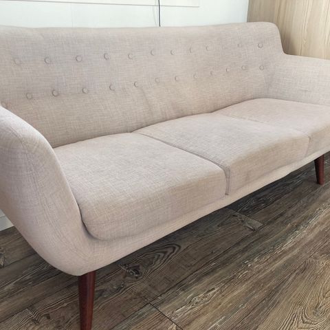 3 seter sofa retro utseende