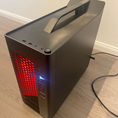 Lenovo Legion T530 Tower (Kraftig Gaming Pc)