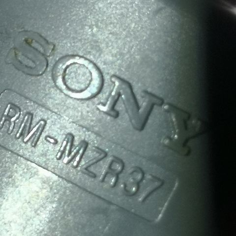 Sony RM-MZR37