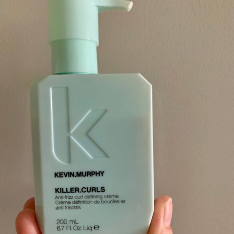 Kevin.Murphy killer. Curls