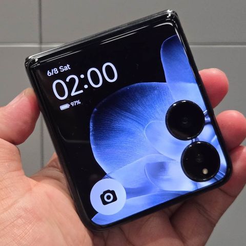 Xiaomi Mix Flip