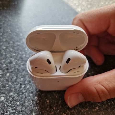 Apple airpods gen.2