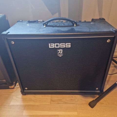 Boss Kantana 100 Watt.