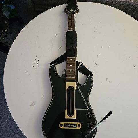 Guitar Hero Hero Power Gitar Uten Dongel