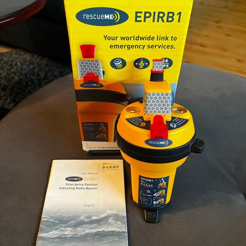 Ocean Signal rescueME EPIRB1