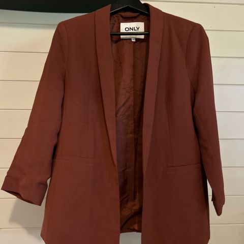 Blazer M