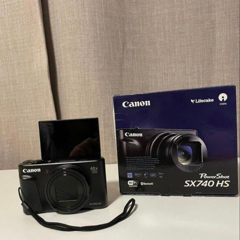 Canon SX740