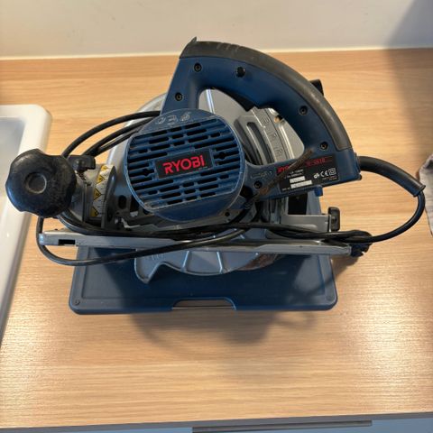 RYOBI W-6610 sirkelsag