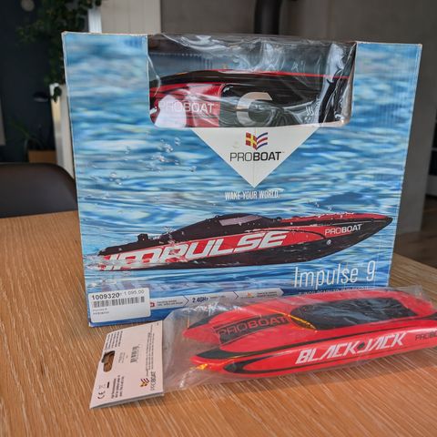 Proboat Impulse 9 RTR