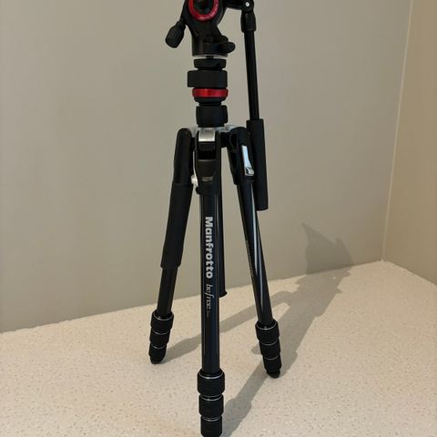 Manfrotto Befree Live Tripod (Mangler quick release plate)