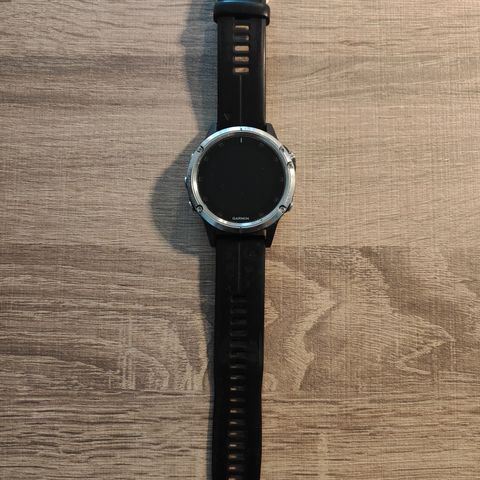 Garmin Fenix 5 plus