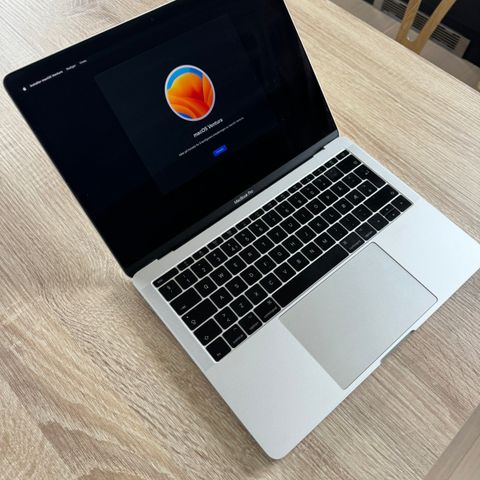 Macbook Pro 13’’ (256GB), 2017