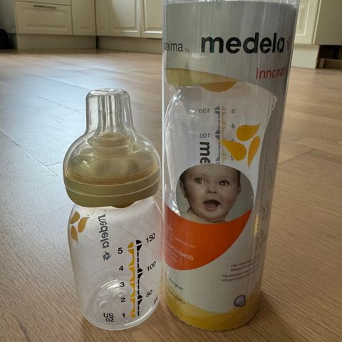 Medela flasker