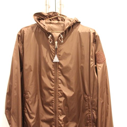 MONCLER Alexandrite Giubbott JACKET, str. M, farge: sjokoladebrun, kr. 2.300,-