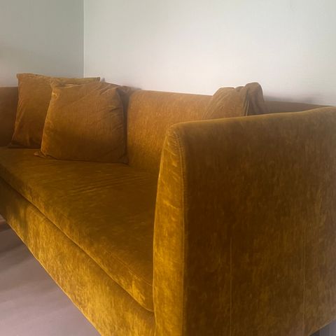 Design Sofa , farge; Oker Gul