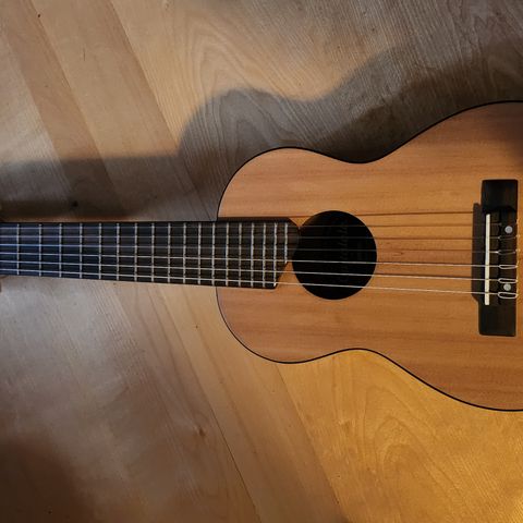 Yamaha Guitalele