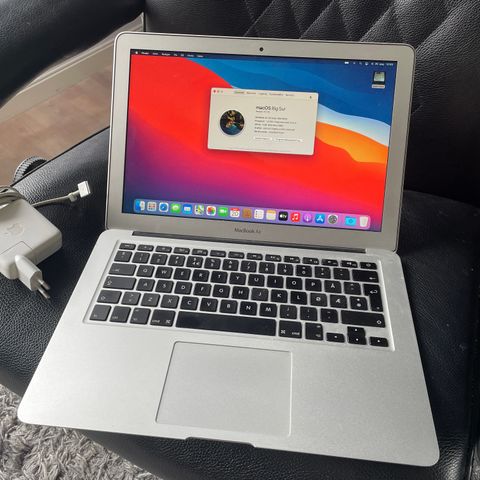 Apple MacBook Air - Core i5  13" (Mid-2013) Ny pris!