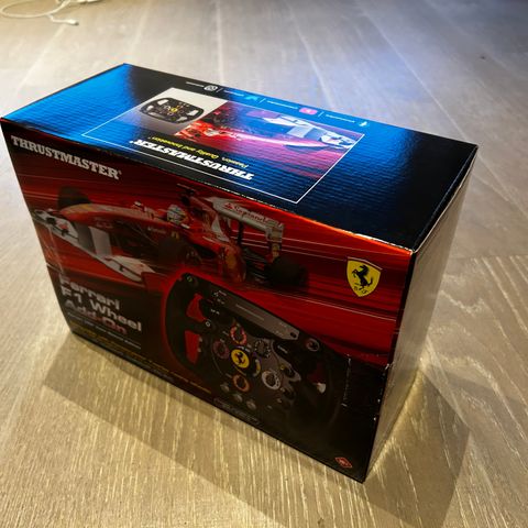 Thrustmaster Ferrari F1 Ratt