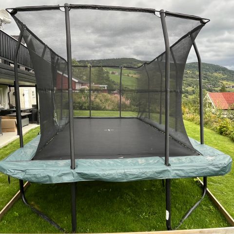 Trampoline - Jumpking 5,5 x 3,1