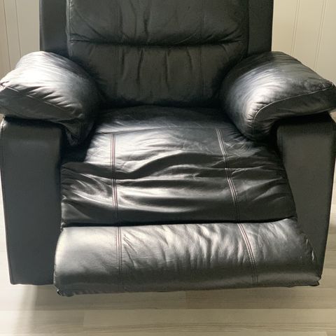 Mora Sofagruppe med Luksuriøs Recliner-funksjon.