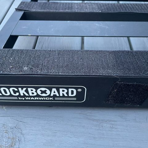 Rockboard/pedalboard med gigbag.