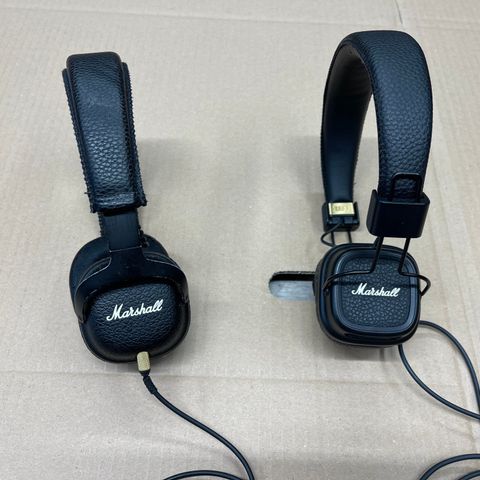 Marshall headset selges samlet!