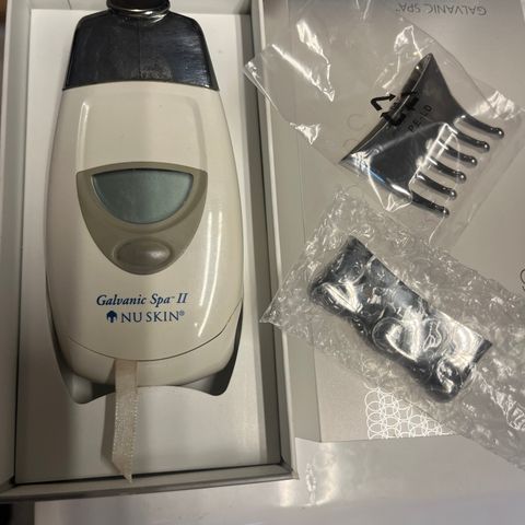 Nuskin ageloc galvanic spa