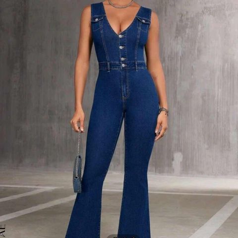 Jumpsuit dongeri selges