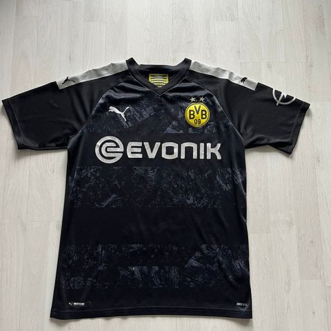 Dortmund 2019/20 - Nr 17, Haaland! Str M