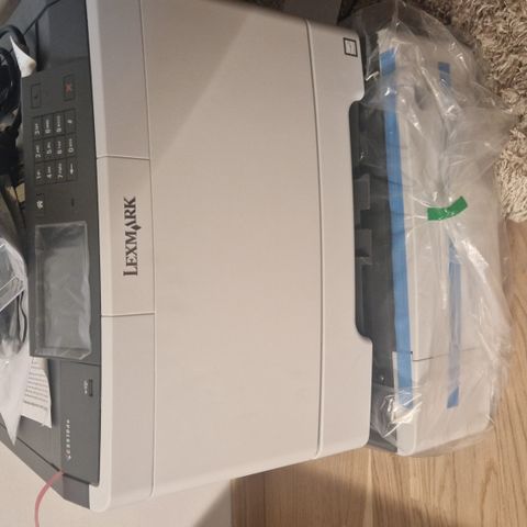 Ubrukt Lexmark CS410DTN