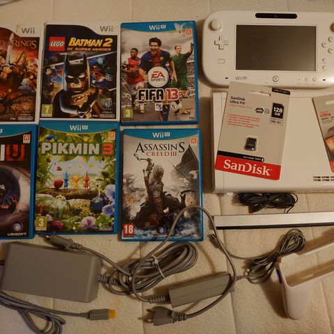 Nintendo WiiU Hvit med masse spill ++