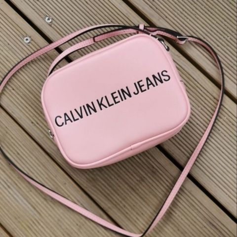 Calvin klein veske i rosa