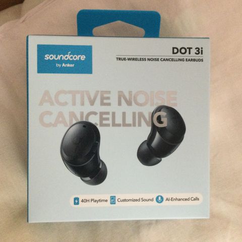 Soundcore dot 3i selges.