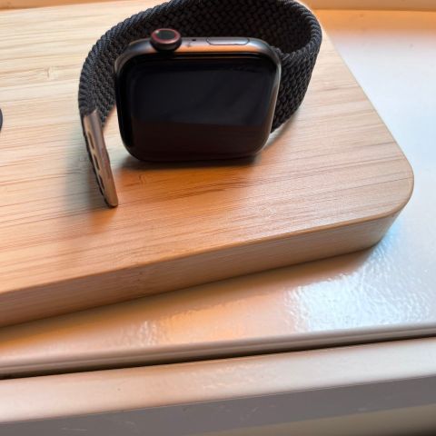 Apple watch series 6 44mm + gps 4g lte