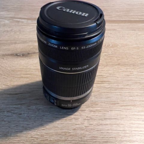 Canon EF-S 55-250mm f4-5,6