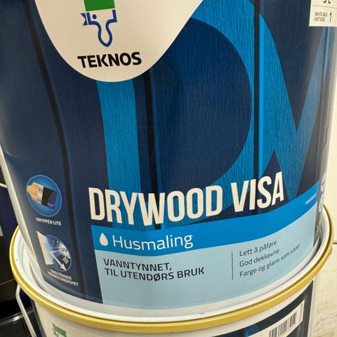 Teknos Drywood Visa hvit vanntynnet husmaling