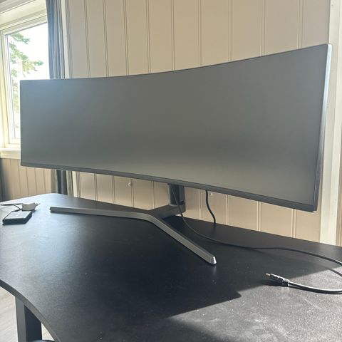 Samsung 49» 4K Gaming skjerm | Ny skjerm på garanti